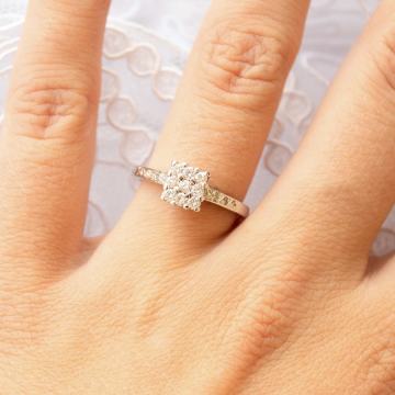 ZLATNI DIJAMANTNI PRSTEN 18K (750) 3,32g NOVO • GOLD SHOP •