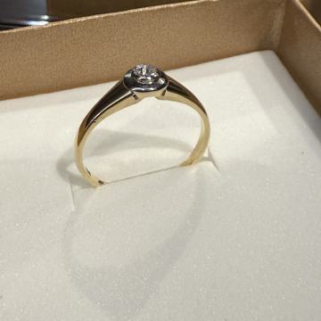 ZLATNI PRSTEN 14K 2,32G BRI CCA 0,10CT