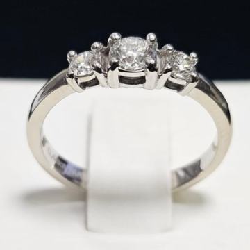 ZLATNI PRSTEN 14K 2,59G S DIJAMANTIMA 0,44CT/ R1, RATE !!