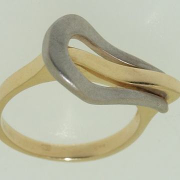 ZLATNI PRSTEN 14K (585) 3,97 grama NOVO • GOLD SHOP •