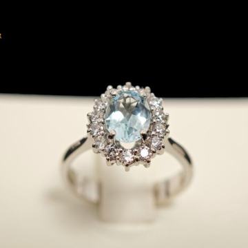 ZLATNI PRSTEN 4.52G .585 / R1, RATE !!