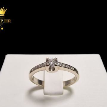 ZLATNI PRSTEN .750 SA DIJAMANTIMA 0.11ct / R1, RATE !!