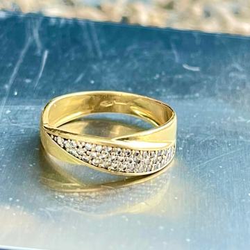 Zlatni prsten od 750