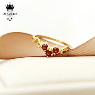 ZLATNI PRSTEN 8K 1,38g  / R1, RATE!