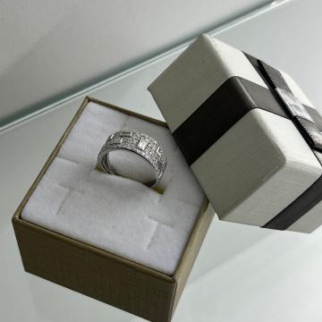 ZLATNI PRSTEN SA BRILJANTIMA