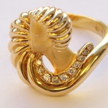 ZLATNI PRSTEN S DIJAMANTIMA 18K (750) 6,57 grama NOVO • GOLD SHOP •