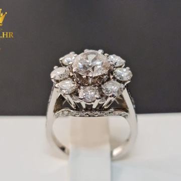 ZLATNI PRSTEN S DIJAMANTIMA cca 3,46ct.