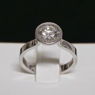 ZLATNI PRSTEN S DIJAMANTOM 1,01ct / R1, RATE !