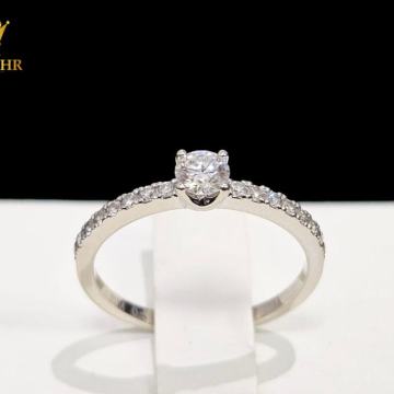 ZLATNI PRSTEN S MOISSANITOM 0,30ct 1.71G (14K) / R1, RATE / R1, RATE !