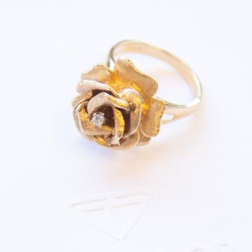 ZLATNI PRSTEN RUŽA S DIJAMANTOM 14K (585) 8,69g NOVO • GOLD SHOP •