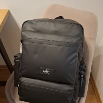 Calvin Klein ruksak