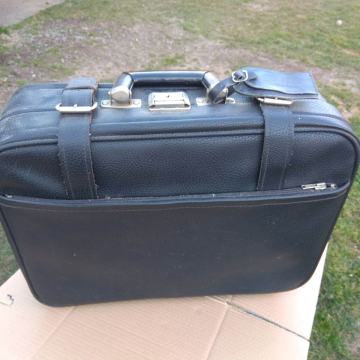 Kozna torba kao nova