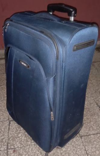 Lucky bags putni kofer 40x60x30 cm kvalitetan ispravan i lijep