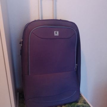 Putni kofer 40x65x30 kvaliteta ispravan i lijep