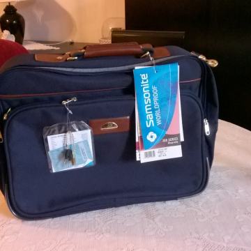 SAMSONITE "WORLDPROOF" PUTNA TORBA ZA AVION