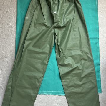 GUMENE HLAČE ZA PECANJE