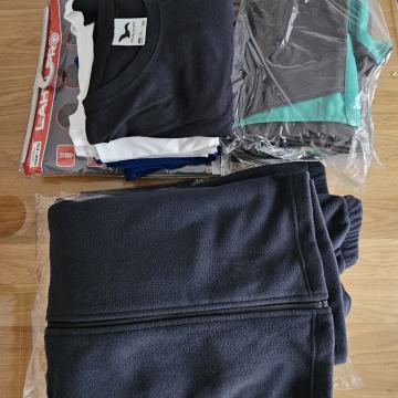 SVE za 30 eura- radne hlače,jakna,majice