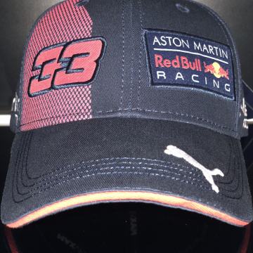 MAX - ASTON MARTIN -Red Bull -  AUTO-MOTO- ŠILTERICA- VRHUNSKA