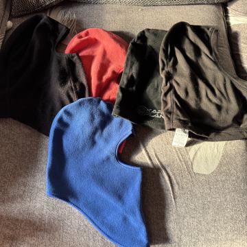 Topla Podkapa LOT 5 kom