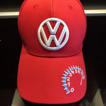 W - ŠILTERICA - ODLIČNA ( CRNA / CRVENA )