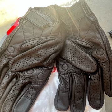 KOŽNE RUKAVICE-ODLIČNE PERFORIRANE CRNE-XL