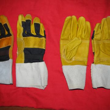 Rukavice kožne KOZARA. Dva para. SAND