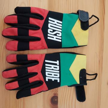 Rukavice za motosport