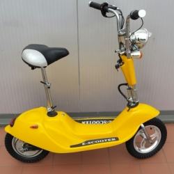 ELEKTRIČNI ROMOBIL HLE008