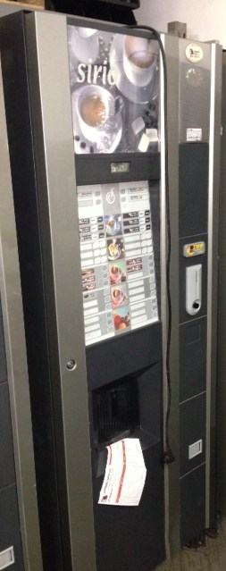 Samoposlužni Automati / Aparati rabljeni za espresso kavu / Vending