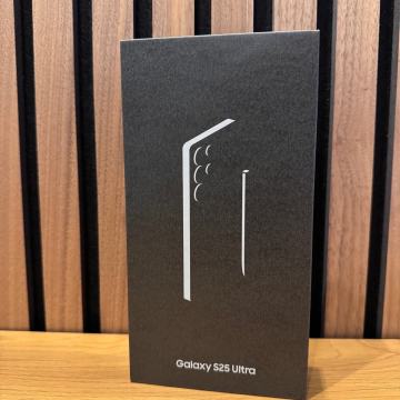 SAMSUNG GALAXY S25 ULTRA 512GB HR RAČUN R1/RATE/ PHONE FOCUS