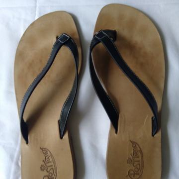 2+1 gratis! Ručno rađene talijanske kožne "PosiTano" japanke, br.37