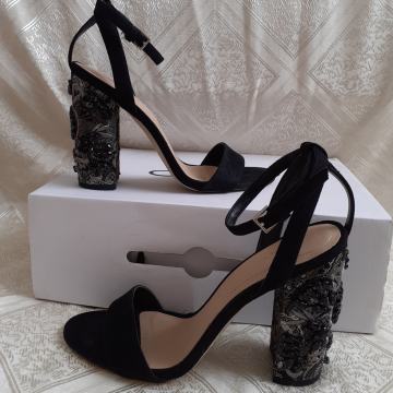 ALDO svečane sandale na petu