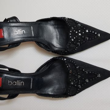 BALLIN SANDALE S KRISTALIMA VELIČINA 38,5