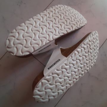 NATIKAČE BIRKENSTOCK Japanke 41 sa pt