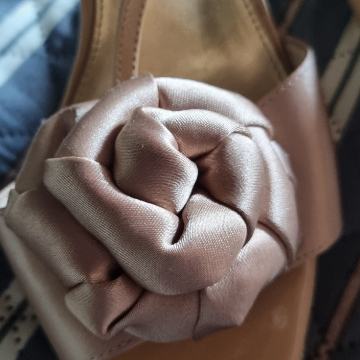 Buffalo London puder nude sandale