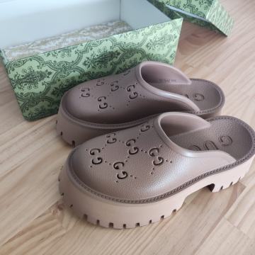 Cipele Japanke, sandale Gucci, prirodna koža