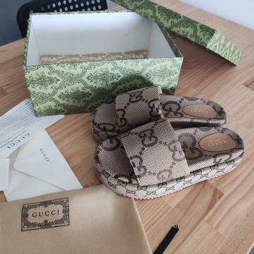 Cipele Japanke, sandale Gucci, prirodna koža