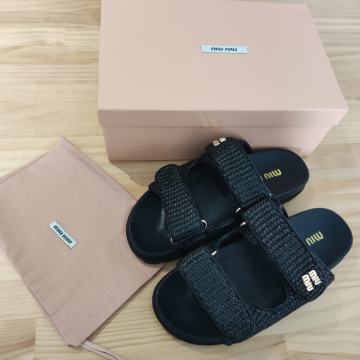 Cipele Japanke, sandale Miu Miu, prirodna koža