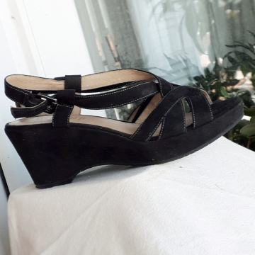 Crne sandale platforma PRAVA KOŽA 38