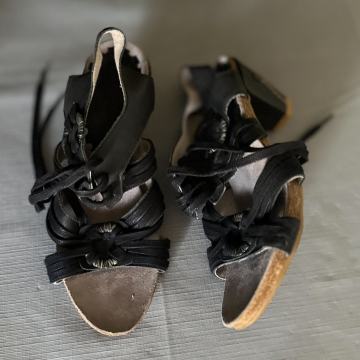 DKode - nove - 37 (23 cm)