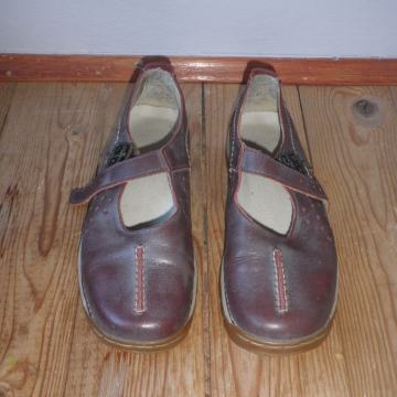 DR MARTENS - ŽENSKE LAGANE KOŽNE CIPELE / SANDALE 39