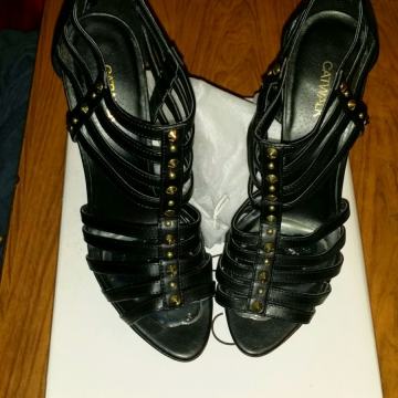 Elegantna ženska sandala - visoka peta br. 40 ... dva različita modela