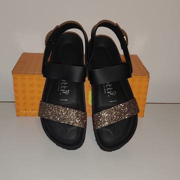 Nove Futti sandale
