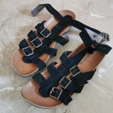 Gamloong sandale na remenčiće od brušene koža / 39