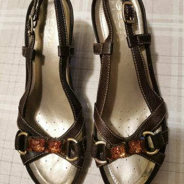 Geox ženske kožne smeđe sandale 40 novo nenošeno