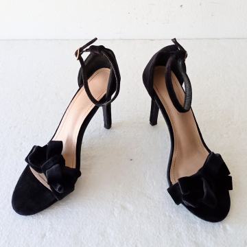 GIRASOLE plišane sandale sa mašnom/ vel. 39 (realno 38/39)