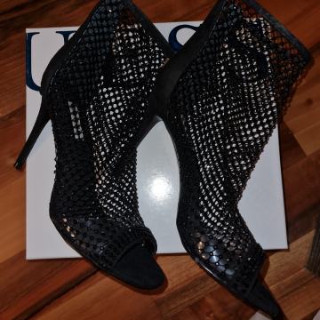 Guess  mrežaste sandale