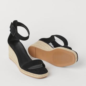 Nove H&M sandale/espadrile br.37