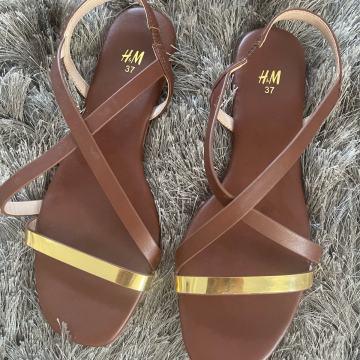 hm sandale 36
