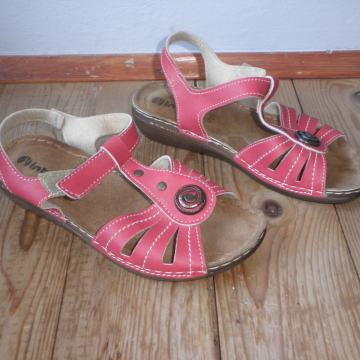 INBLU - ŽENSKE LAGANE KOŽNE CIPELE / SANDALE 36